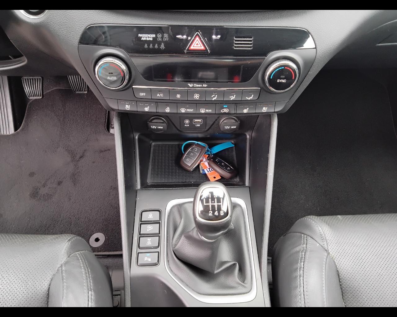 HYUNDAI Tucson II 2015 - Tucson 2.0 crdi Xpossible 4wd 136cv