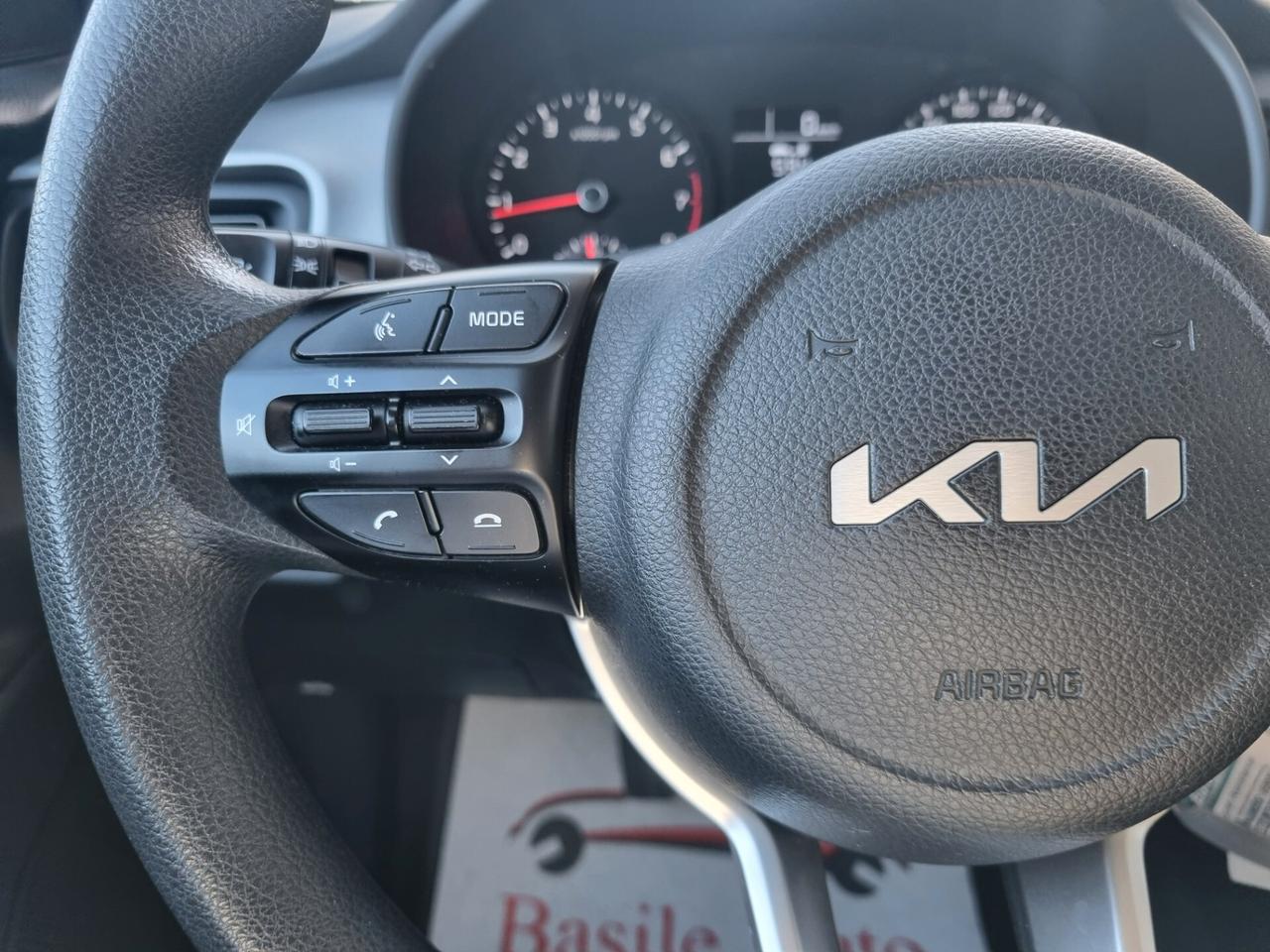 Kia Stonic 1.2 DPI Urban