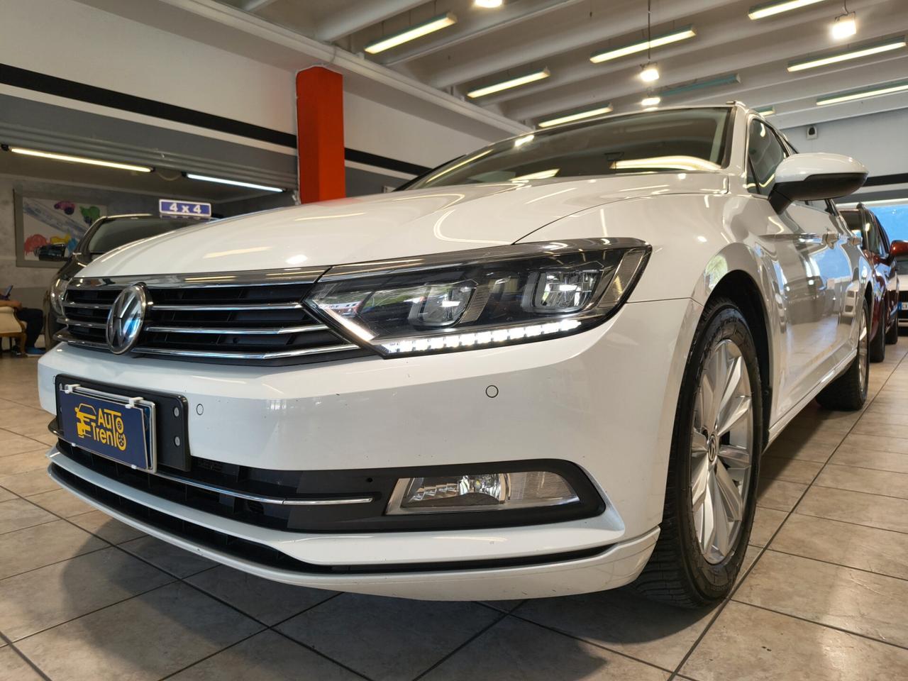 Volkswagen Passat 1.6 TDI SCR DSG Business BMT
