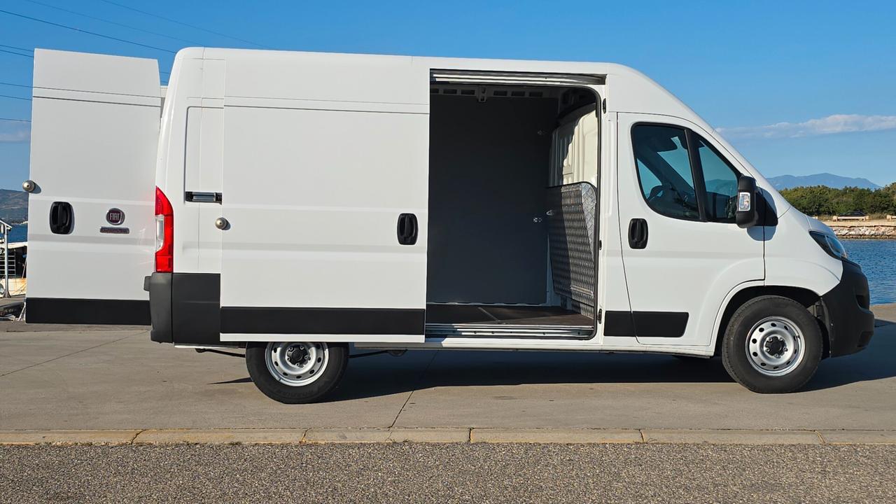 Fiat Ducato 35 2.2 Mjt 140CV PL Cassonato