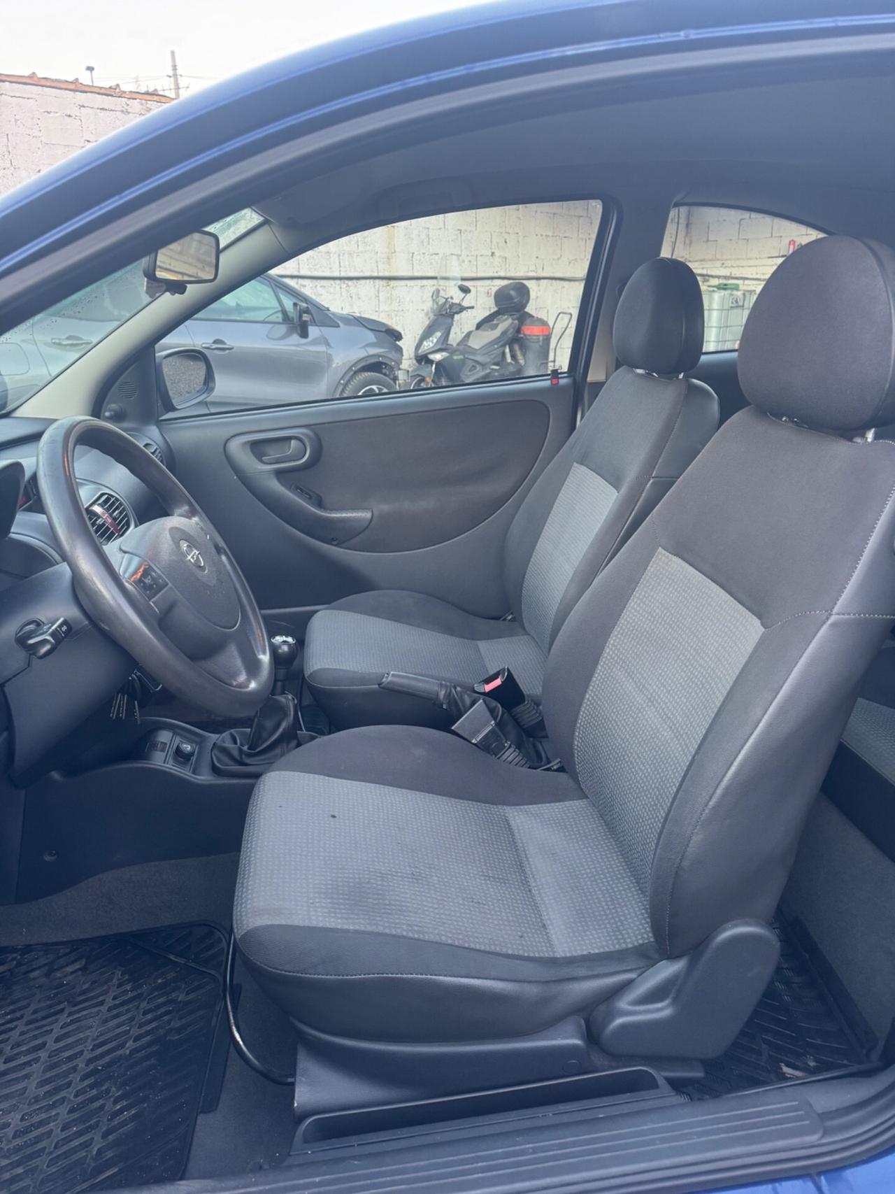 Opel Corsa 1.0i 12V cat 3 porte Club