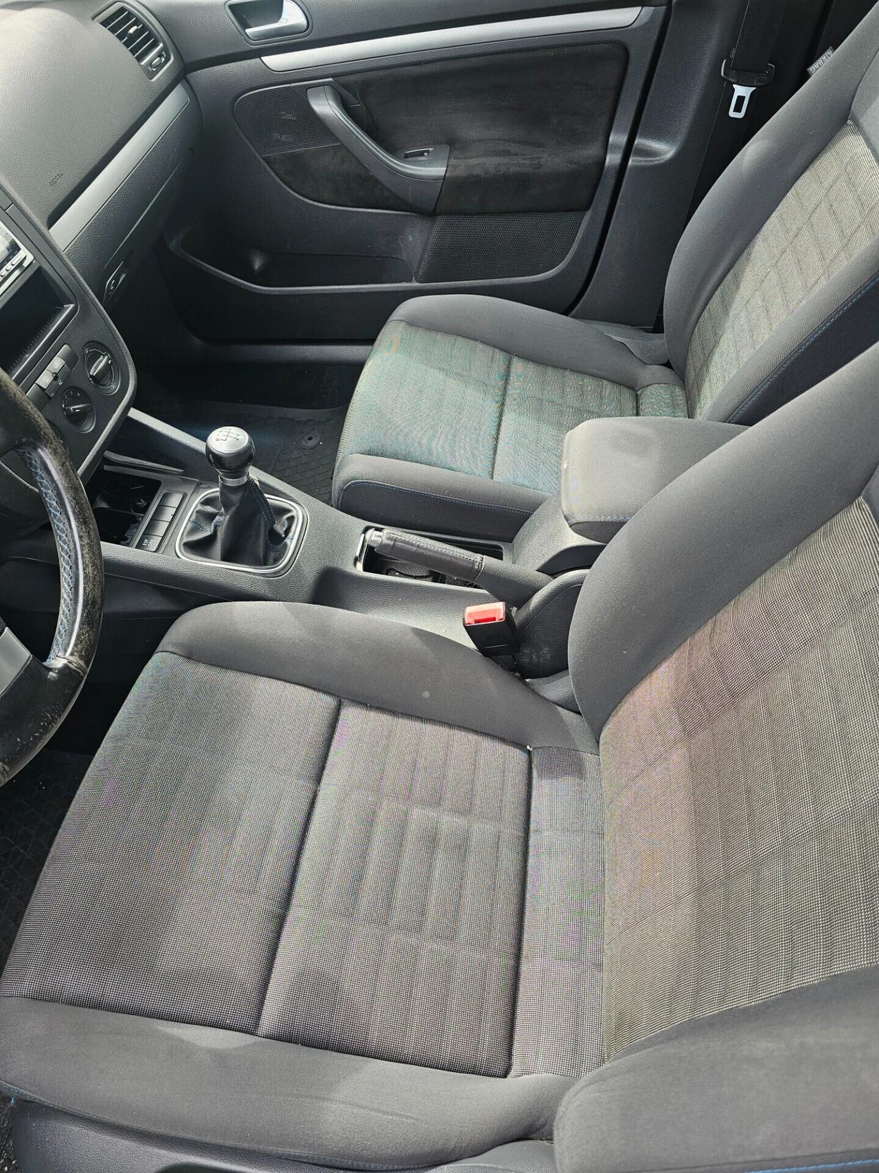 Volkswagen Golf 1.9 TDI 5p. Comfortline