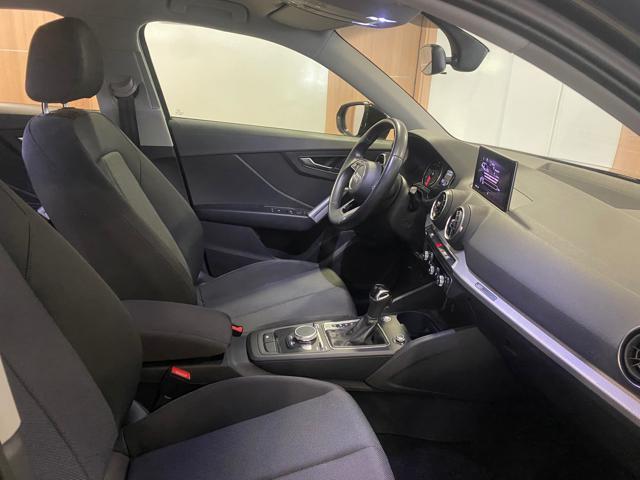 AUDI Q2 30 TDI S tronic Business