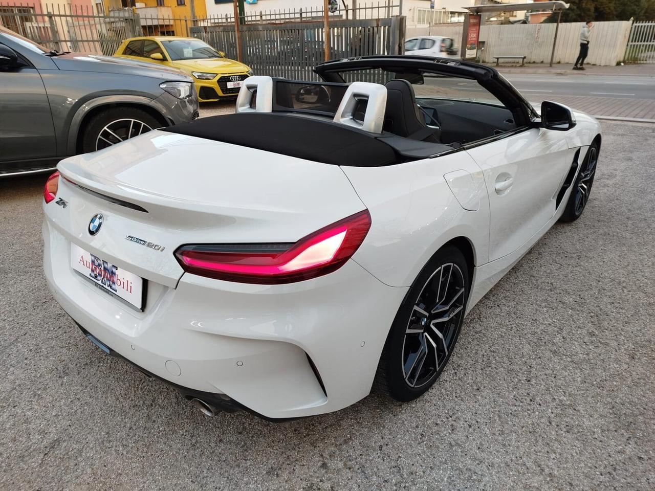 BMW Z4 SDRIVE20i MSPORT