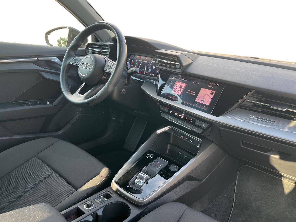 AUDI A3 4ª serie - A3 SPB 30 TFSI S tronic