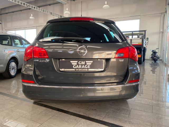 OPEL Astra 1.4 Turbo 140CV Sports Tourer GPL Tech Cosmo