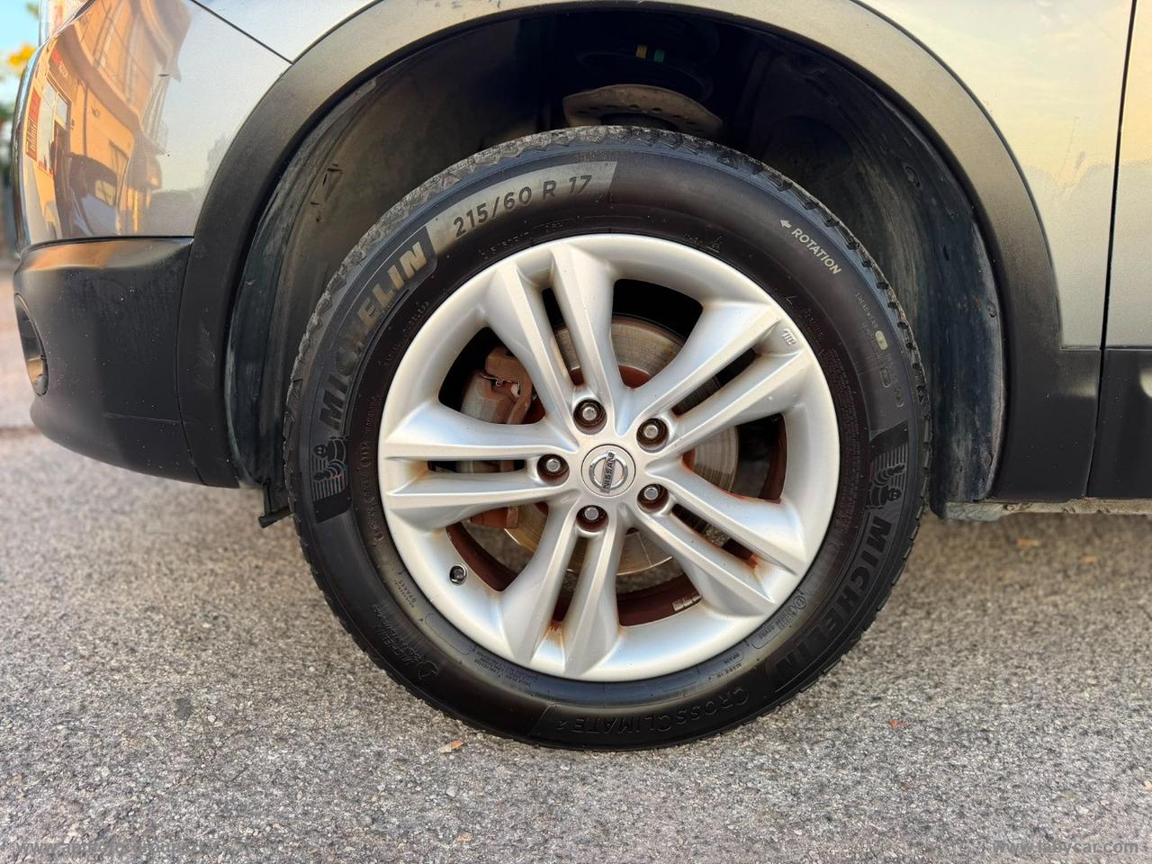 NISSAN Qashqai +2 1.6 16V GPL TEKNA GPL