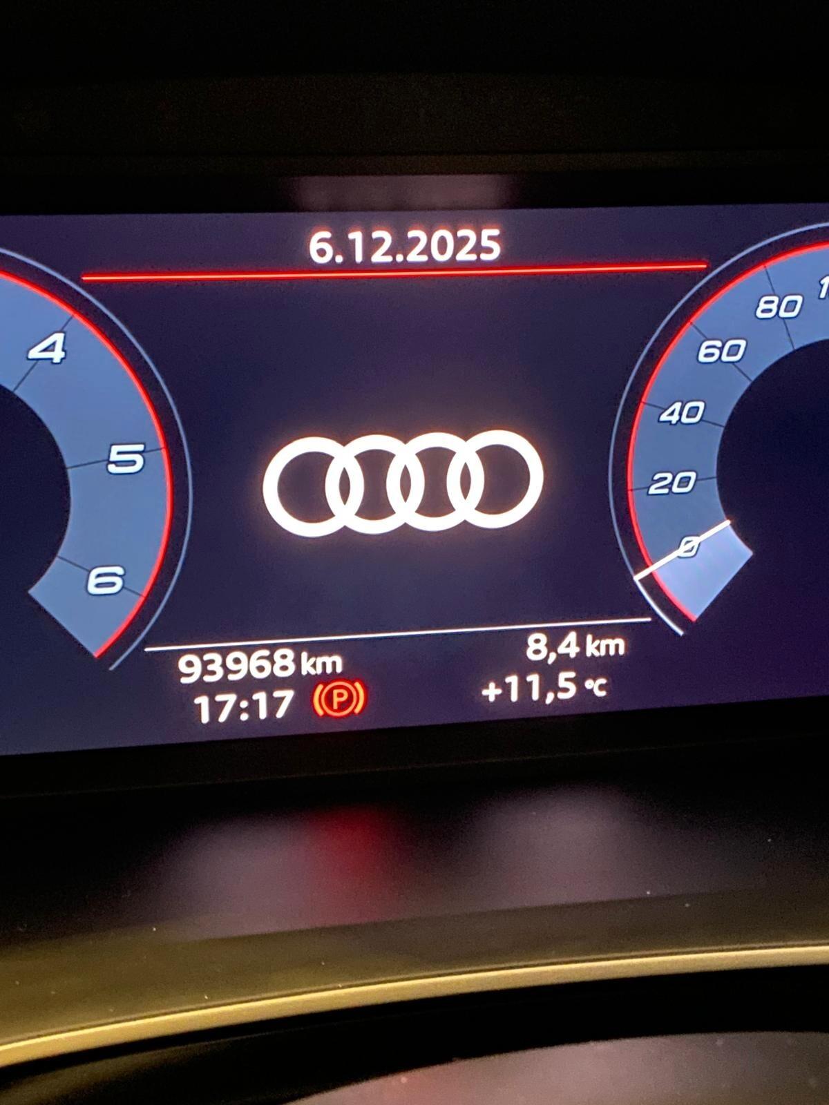 Audi Q3 35 TDI S tronic - 93.980 Km