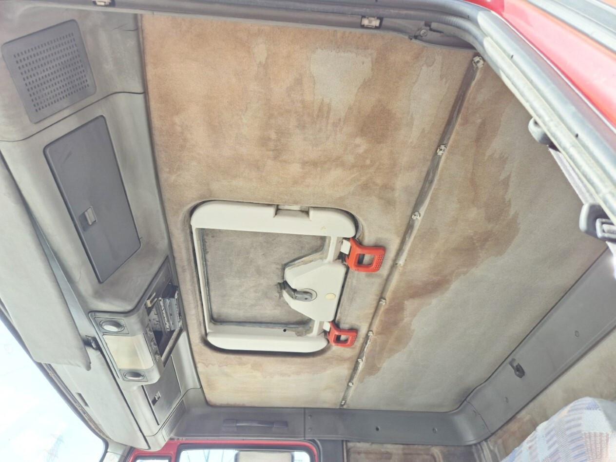 IVECO EUROCARGO 120E18 centina registrabile