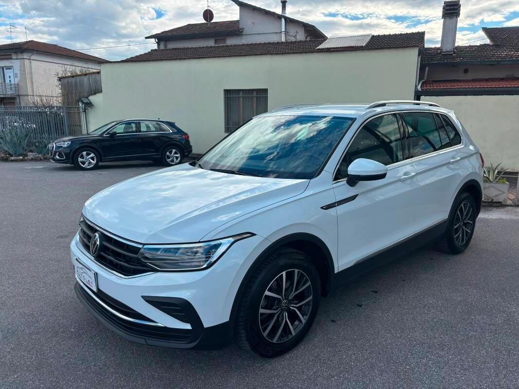 Volkswagen Tiguan 2.0 tdi Life 150cv dsg
