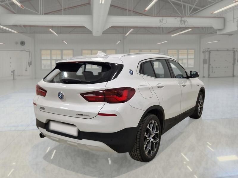 BMW X2 XDRIVE 25E BUSINESS X AUTOMATICO SUV