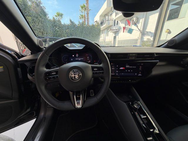 ALFA ROMEO Junior 1.2 136 CV Hybrid eDCT6 Speciale tua da ?299,00