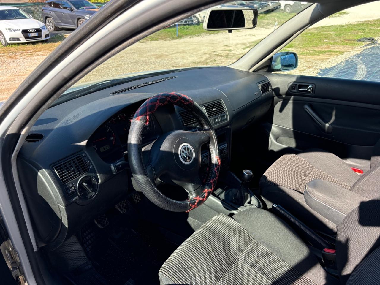 Volkswagen Golf 1.9 TDI 5 porte Gancio Traino