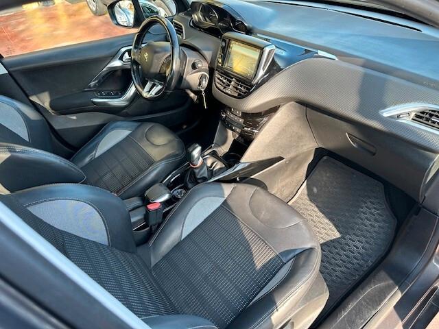 Peugeot 2008 PureTech Turbo 110 S&S Black Matt, UNIPROP, EURO 6B!!