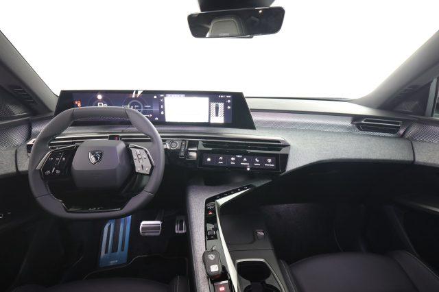 PEUGEOT 5008 3ª serie Hybrid 145 e-DCS6 GT