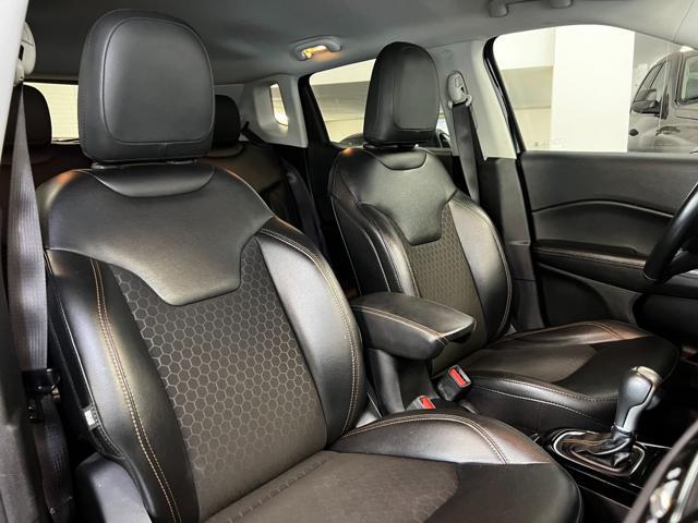 JEEP Compass 2.0 Multijet II aut. 4WD Limited NAVI / LED / 19"