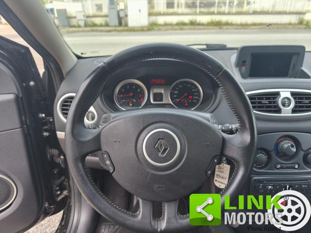 RENAULT Clio 1.2 16V 5 porte Luxe