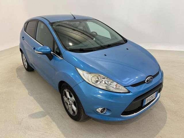 Ford Fiesta 1.4 5 porte Bz.- GPL Titanium NEOPATENTATI