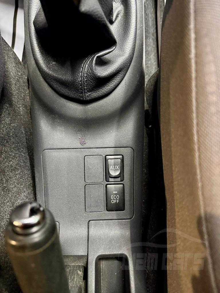 Toyota Yaris 5 Porte Yaris 5p 1.3 dual Sol