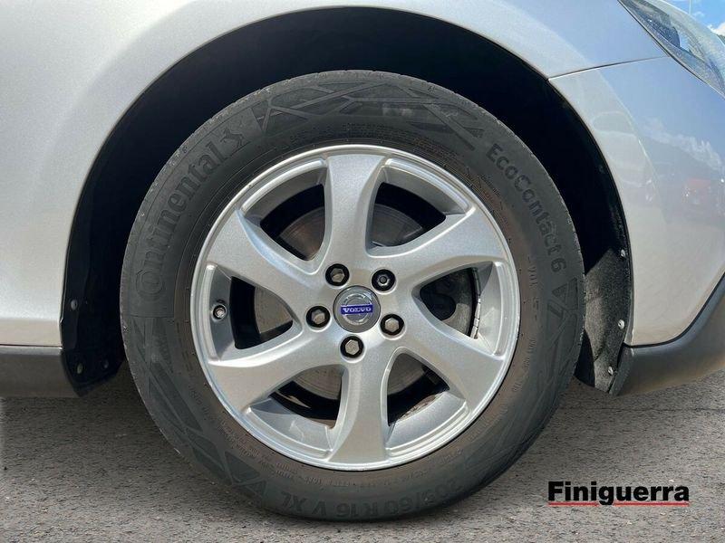 Volvo V40 Cross Country V40 Cross Country D2 1.6 Momentum