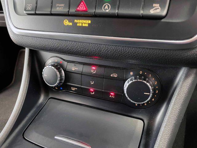 MERCEDES-BENZ GLA 220 D SPORT 4MATIC 177CV AUTO