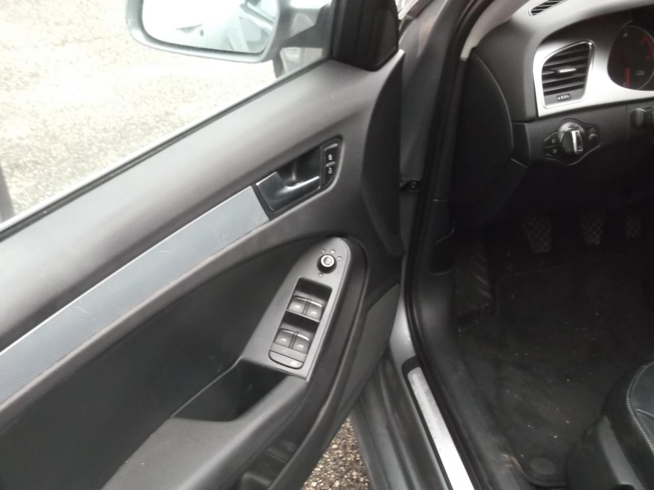 Audi A4 Avant 2.0 TDI 170CV F.AP. Advanced - S-Line - 02