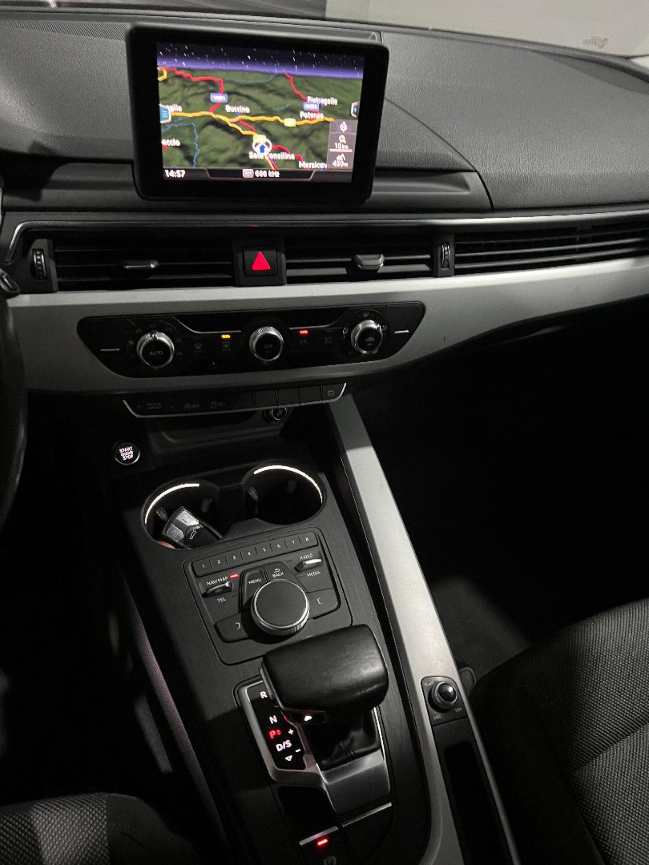 Audi A4 Avant 2.0 TDI 150 CV S tronic Business Sport