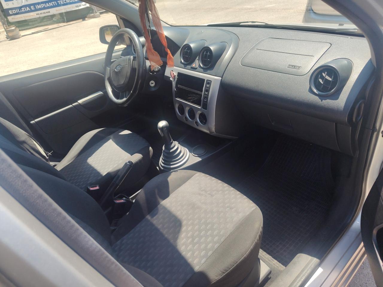 Ford Fiesta 1.4 TDCi 5p.