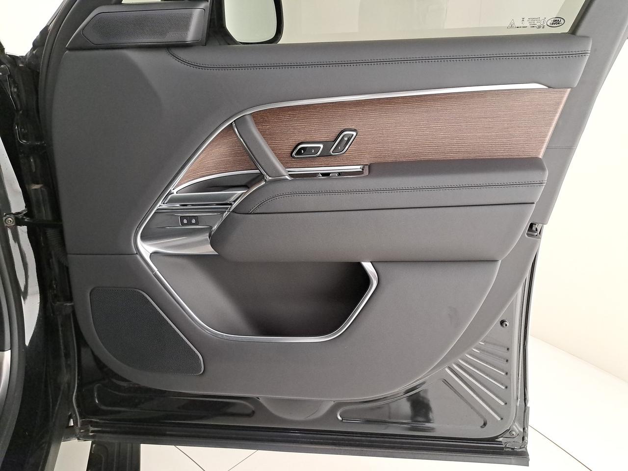 Land Rover Range Rover 3.0 i6 phev autobiography awd 440cv auto