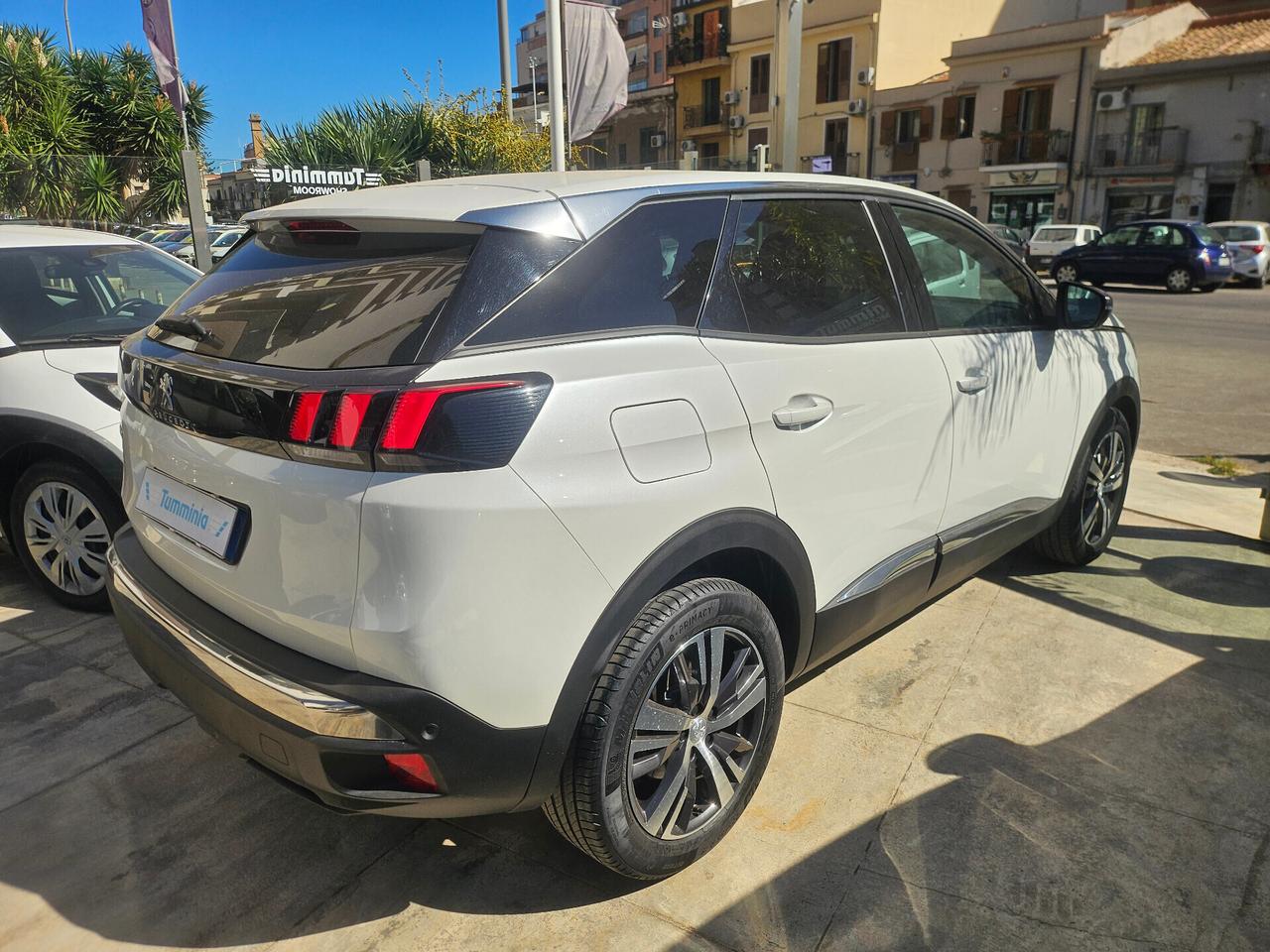 Peugeot 3008 BlueHDi 130 EAT8 Allure Pack 04/2023