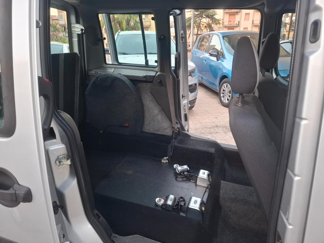 Fiat Doblò - 1.4 Dynamic / disabili sedia a rotelle