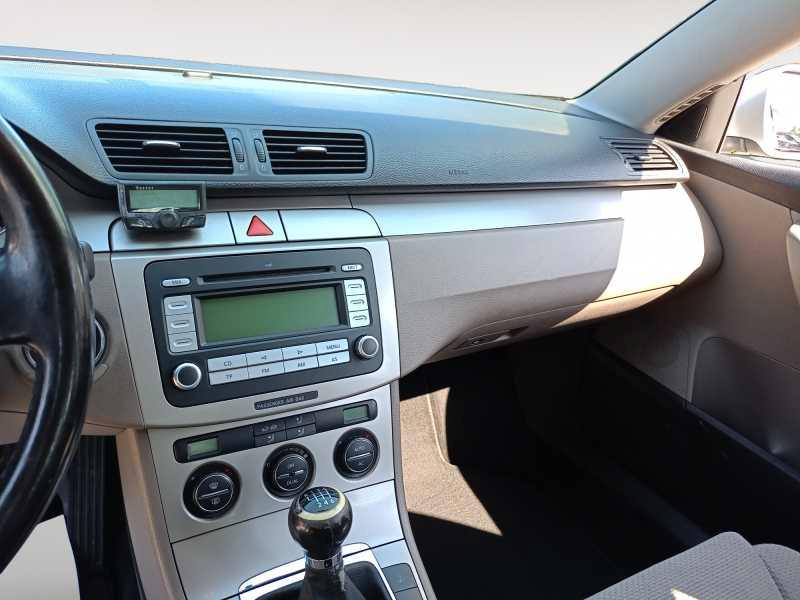VOLKSWAGEN Passat Variant 2.0 tdi Comfortline