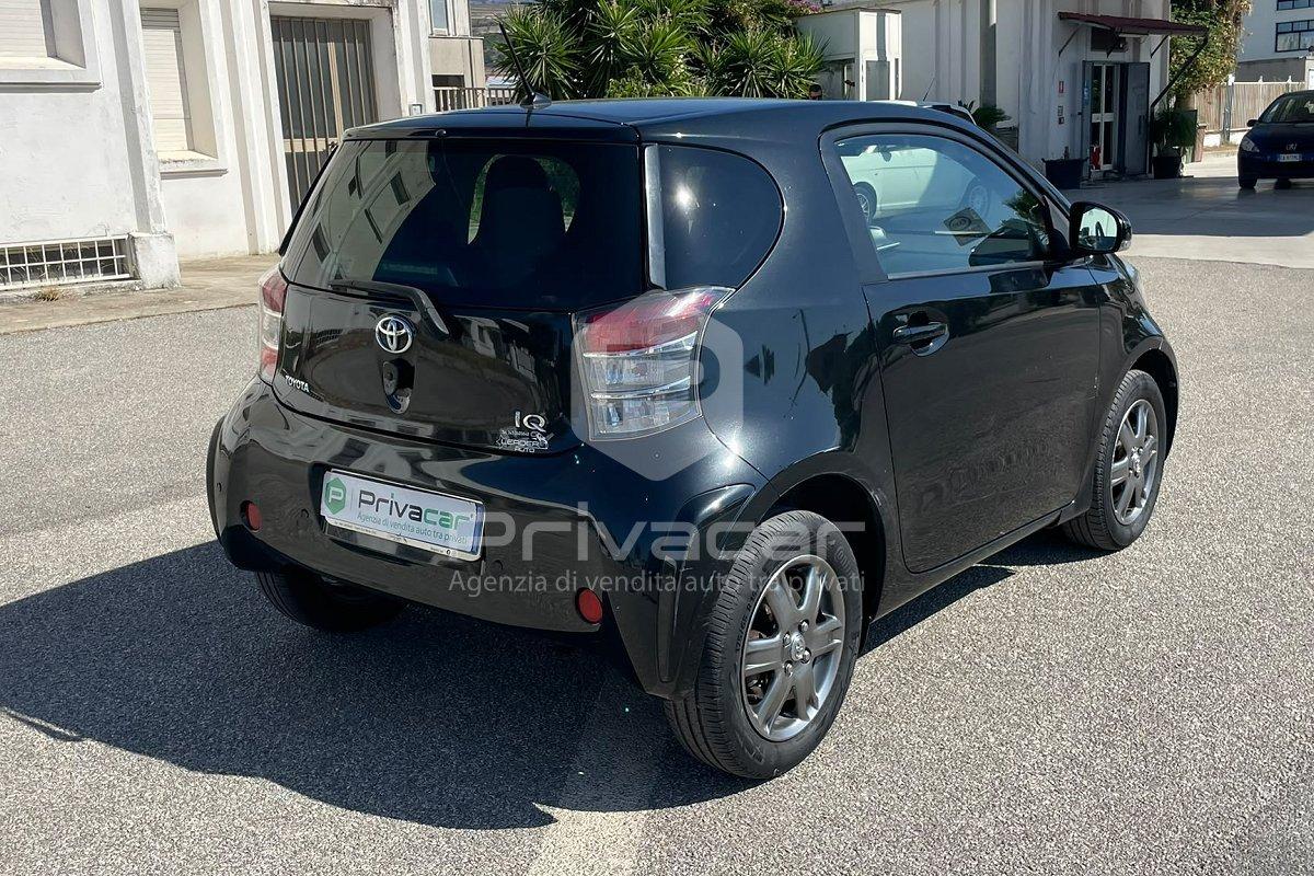 TOYOTA iQ 1.0 Sol