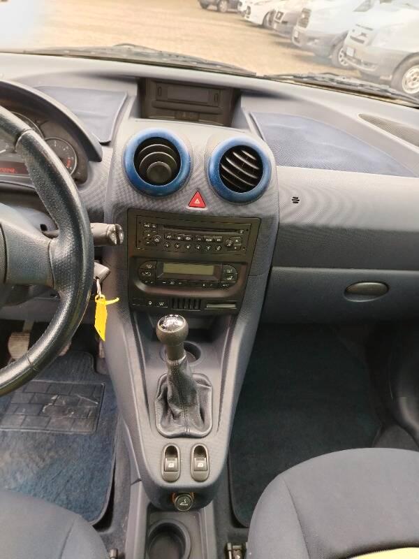 Peugeot 1007 1.4 hdi Trendy
