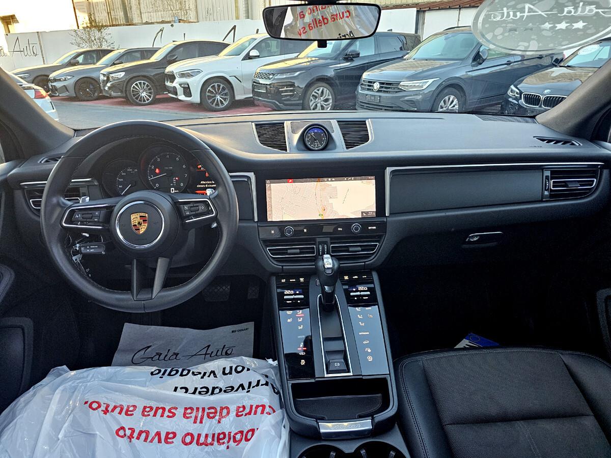 Porsche Macan 2.0 PDK PASM TETTO PANORAMA TAGLIANDI UFFICIALI