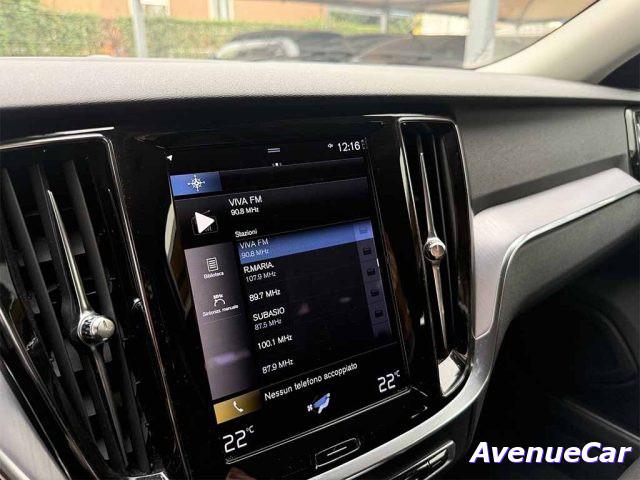 VOLVO V60 Cross Country 2.0 b4 awd Business Pro IVA ESP UNICO PROPRIETARIO