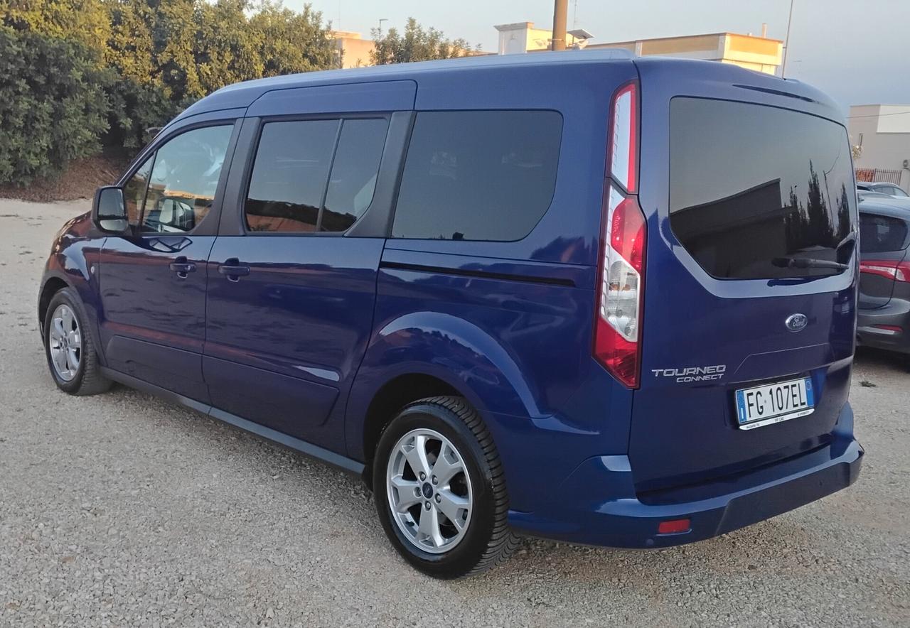 Ford Tourneo Connect 1.5 TDCi 120 CV Titanium