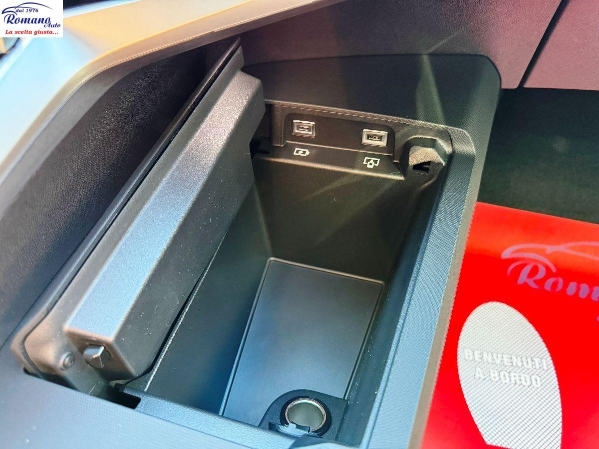 NEW PEUGEOT - 3008 - Hybrid 136 e-DCS6 GT#PACK VISION 360°!