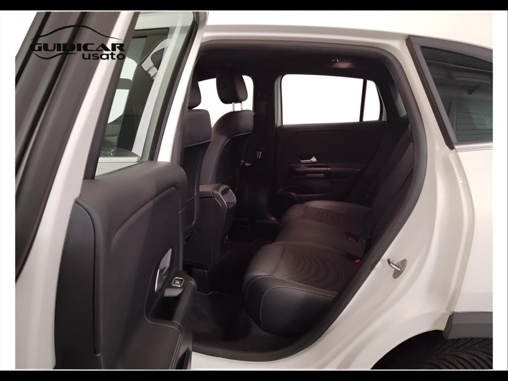 Mercedes-Benz GLA-H247 2020 - GLA 180 d Sport auto