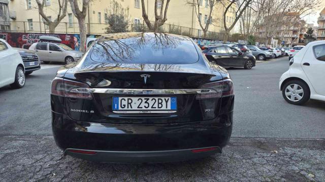 TESLA Model S 70d