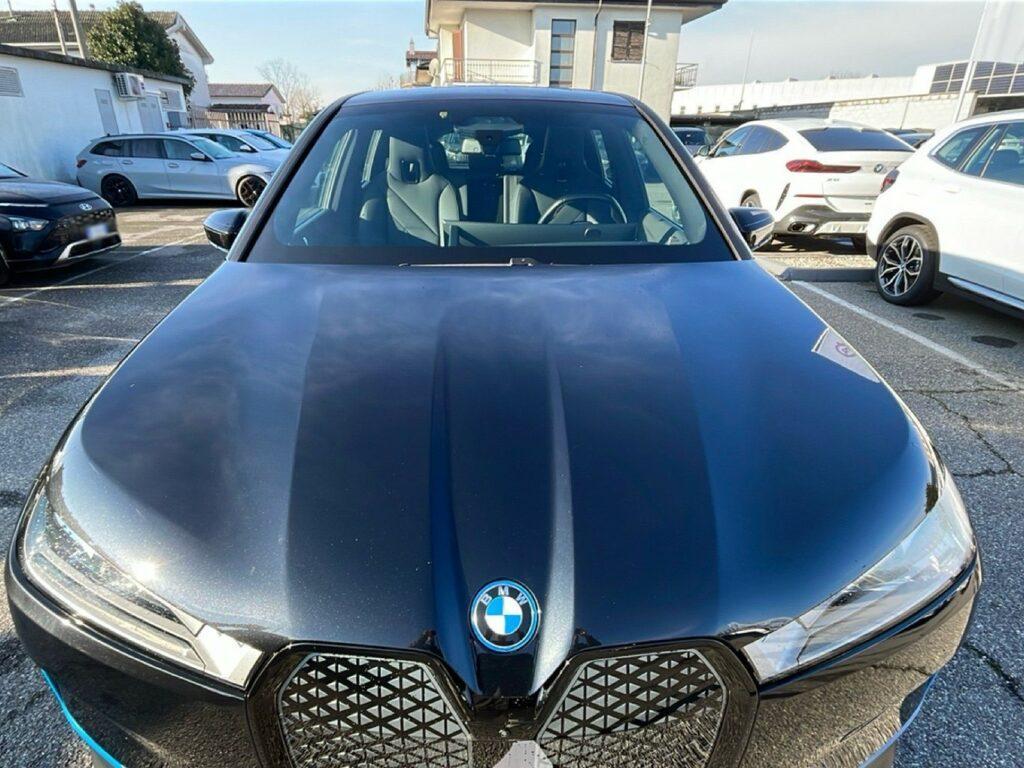 BMW iX 40 xDrive