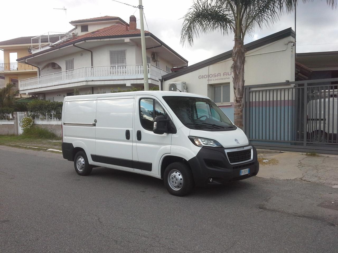 Peugeot boxer 2.0 bluehdi 160 cv l2h1