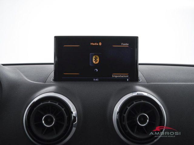 AUDI A3 2.0 TDI S-Line Ambiente