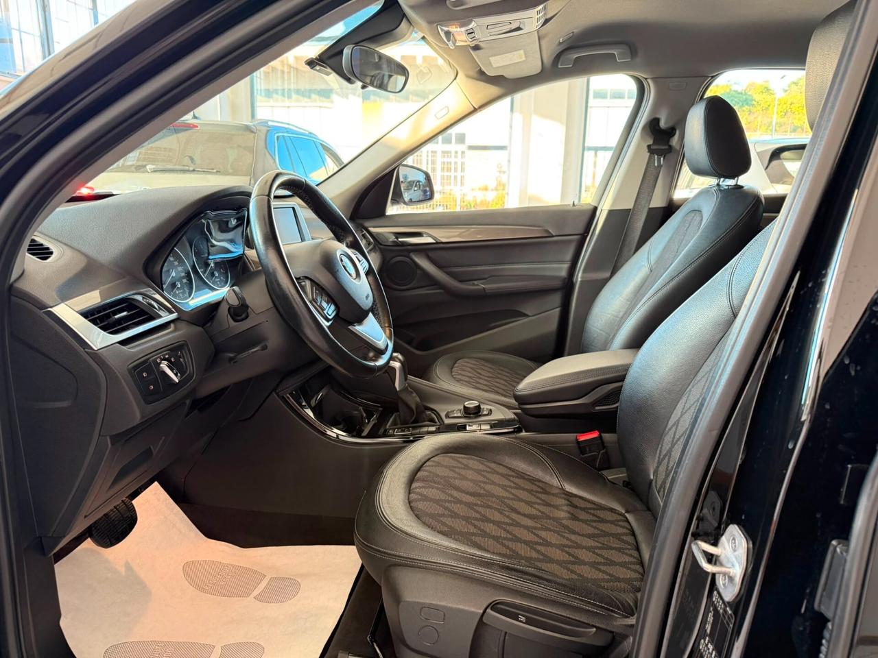 Bmw X1 2.0D CAMBIO AUTOMATICO 2017