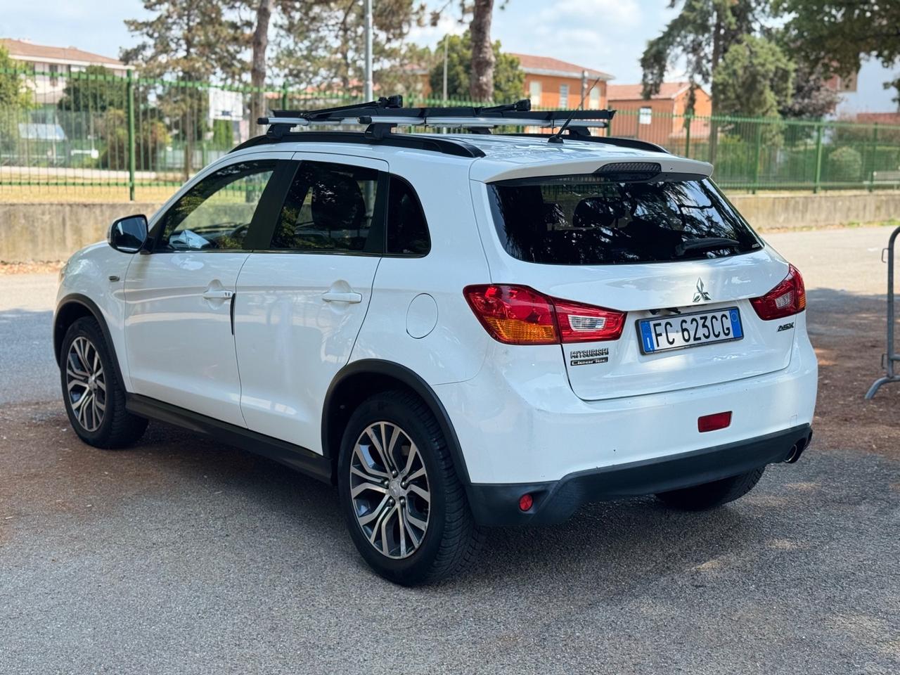 Mitsubishi ASX 1.6 DI-D 114 CV 4WD Instyle Panoramic