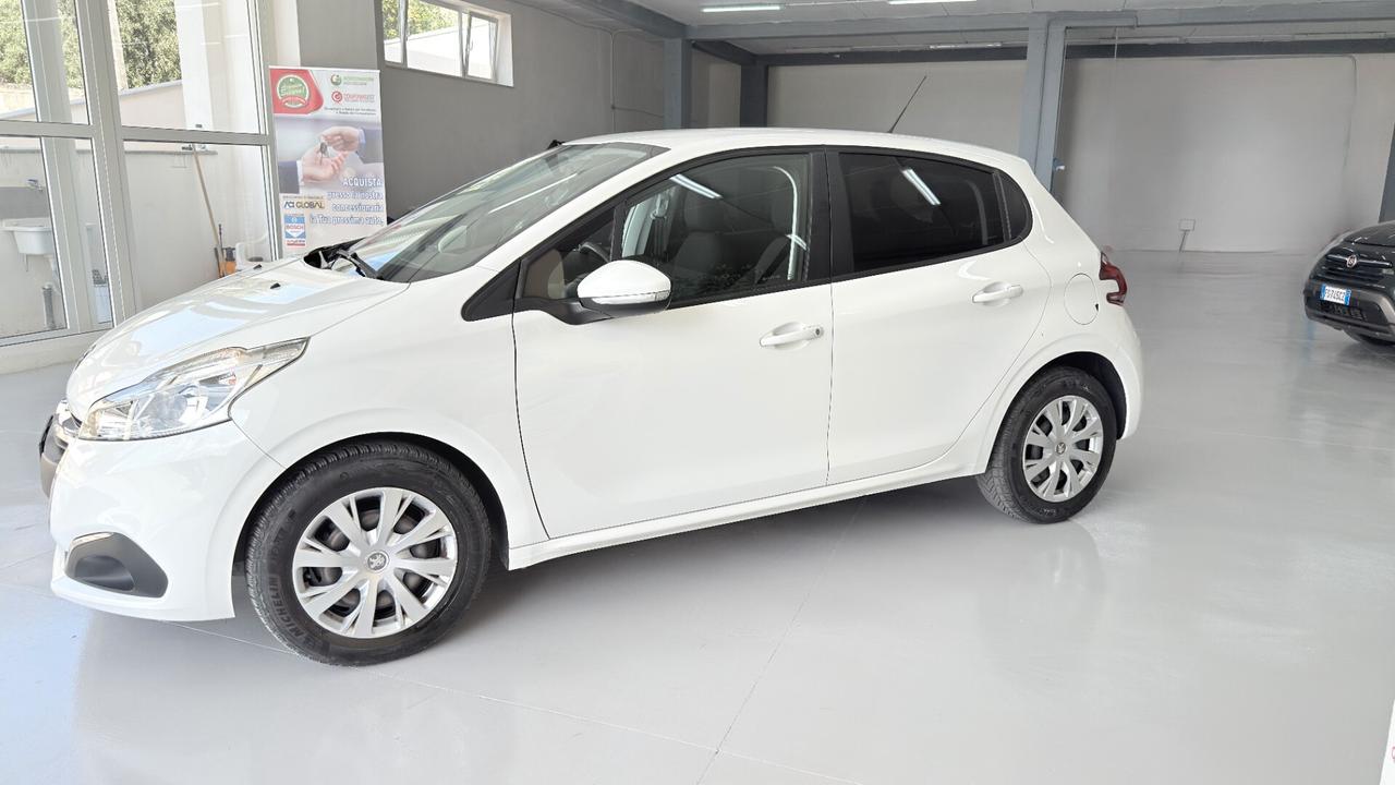 Peugeot 208 BlueHDi 100 S&S 5 porte Active