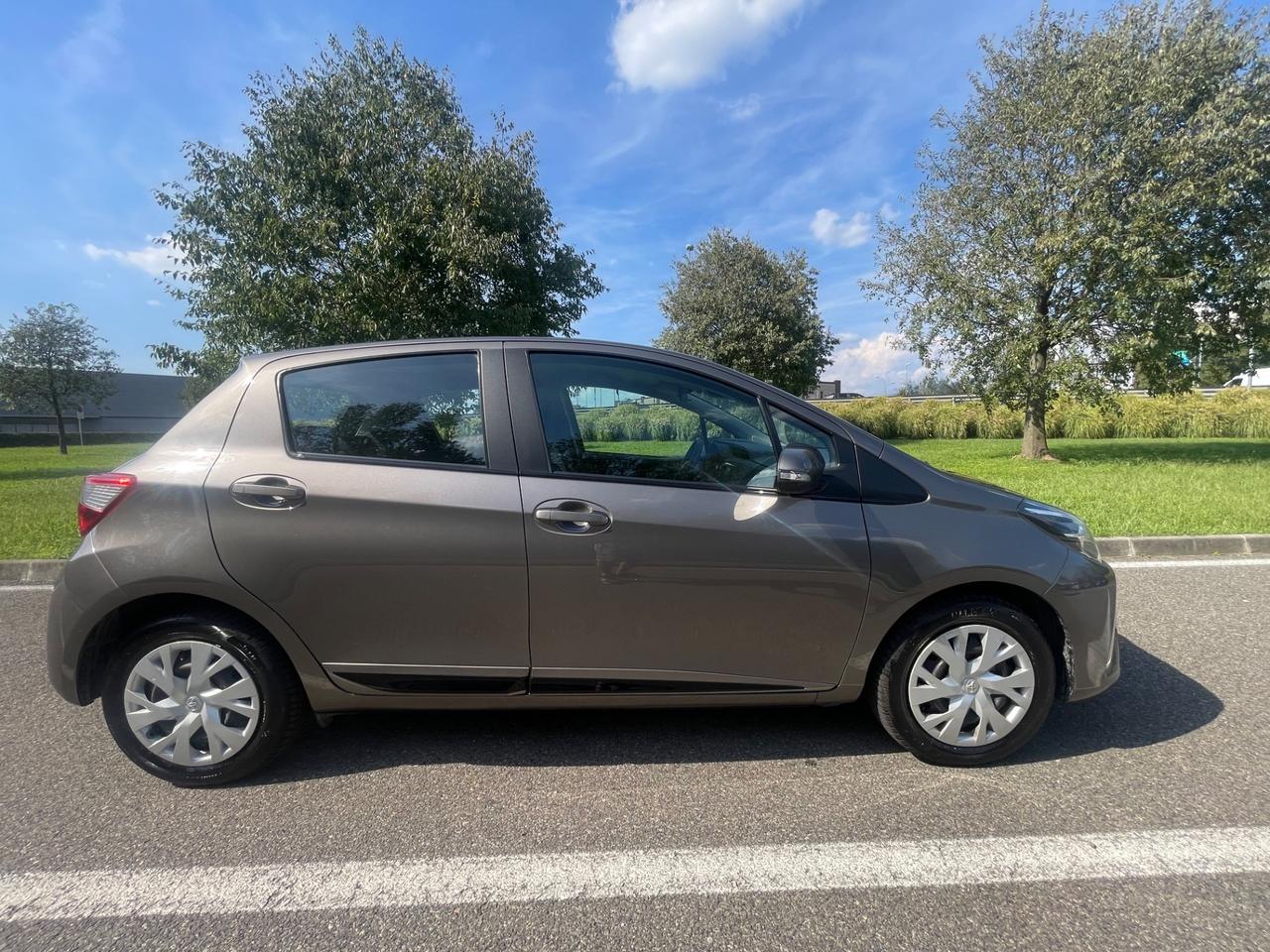 Toyota Yaris 1.0 5 porte Business