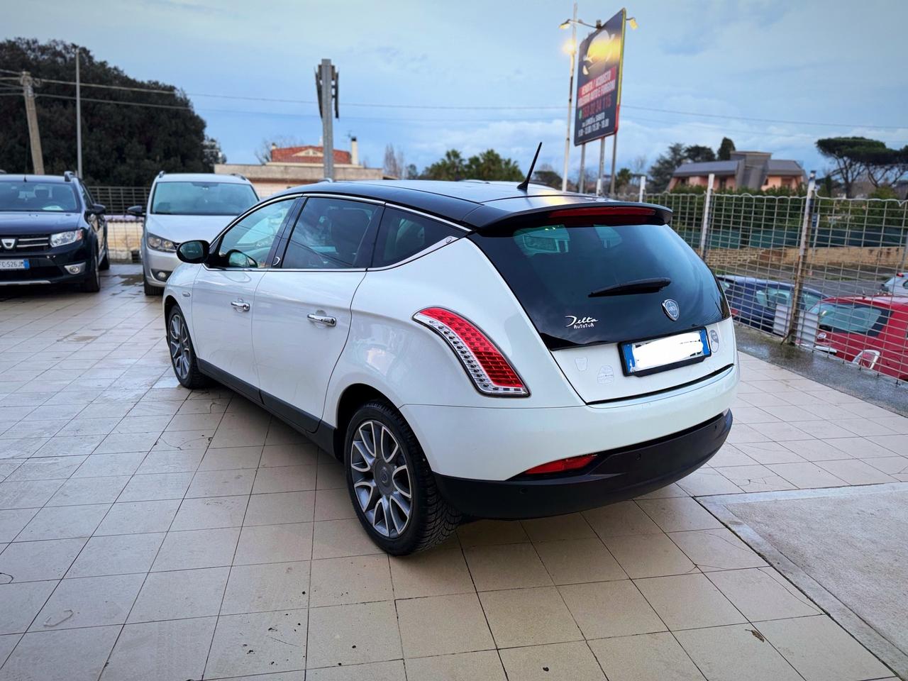 Lancia Delta 1.6 MJT DPF Platino Garanzia 12 Mesi