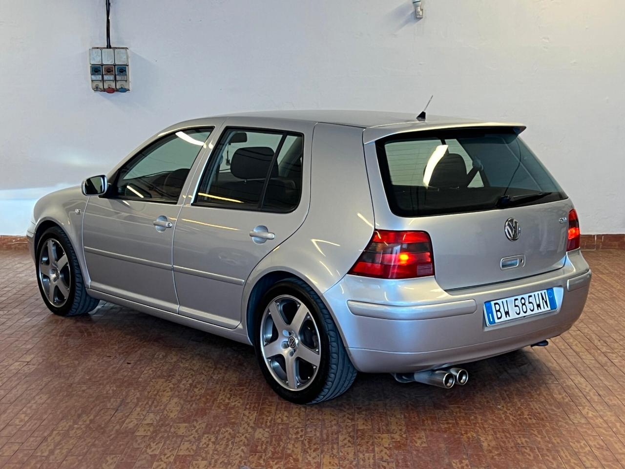 Volkswagen Golf GTI 1.8 turbo 20V 150cv