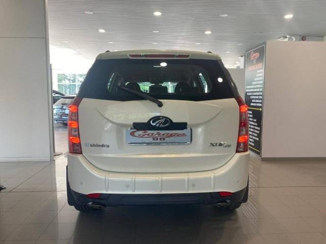 Mahindra XUV 500 Xuv500 2.2 16v W6 awd 7p.ti M1